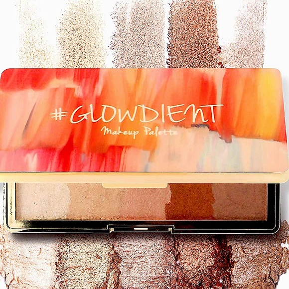 touch in SOL Other - #GLOWDIENT makeup palette